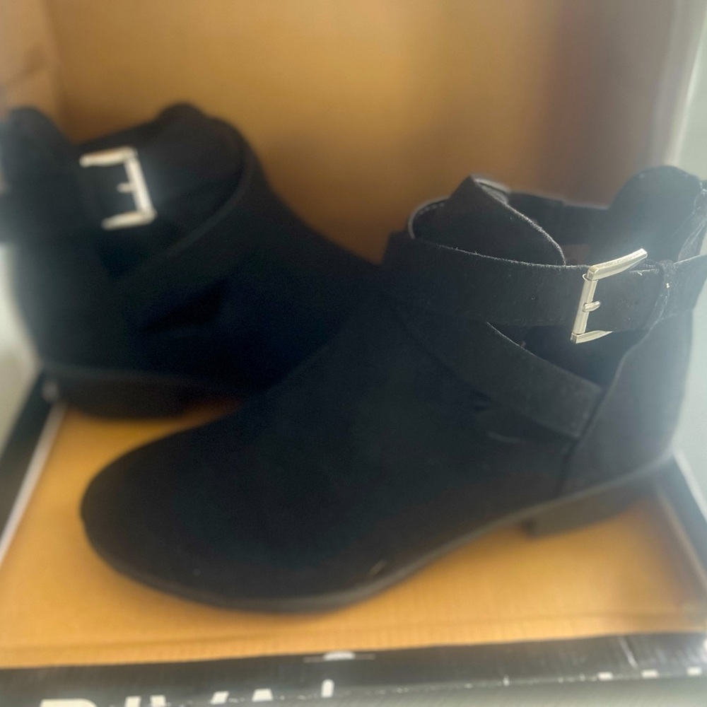 Black booties size 6.5